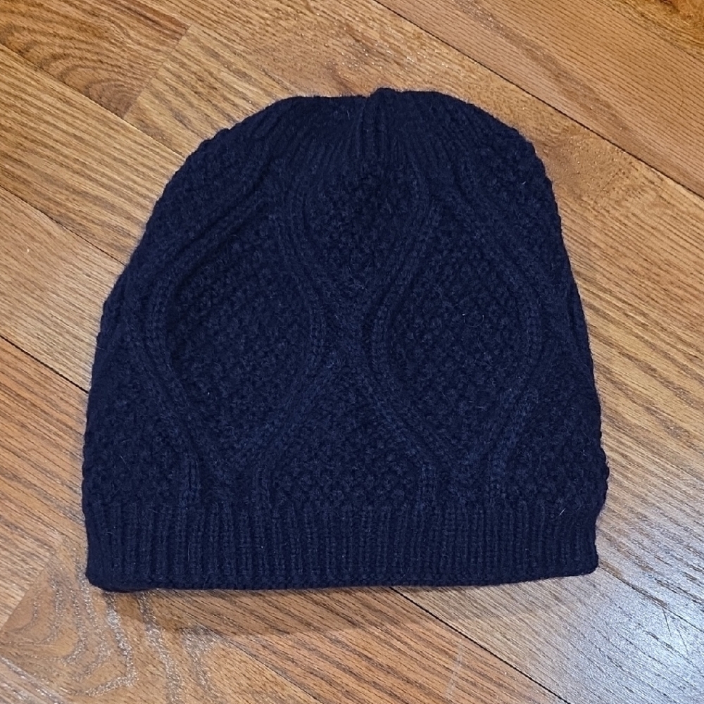 Navy Fleece Lined Knit Beanie
